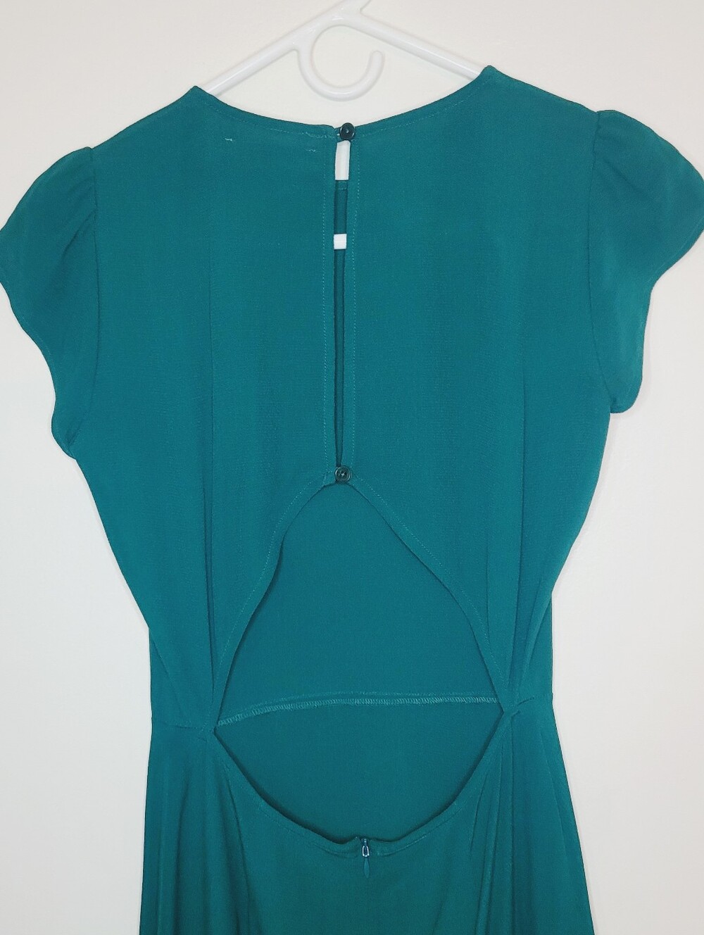 Reformation Maren Dress Emerald Green Midi Slim fit Cap Sleeves Back Cut-out - Picture 3 of 11